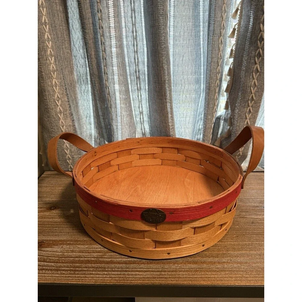 PETERBORO BASKET CO. ROUND BASKET WITH LEATHER HANDLES 12” Diameter
